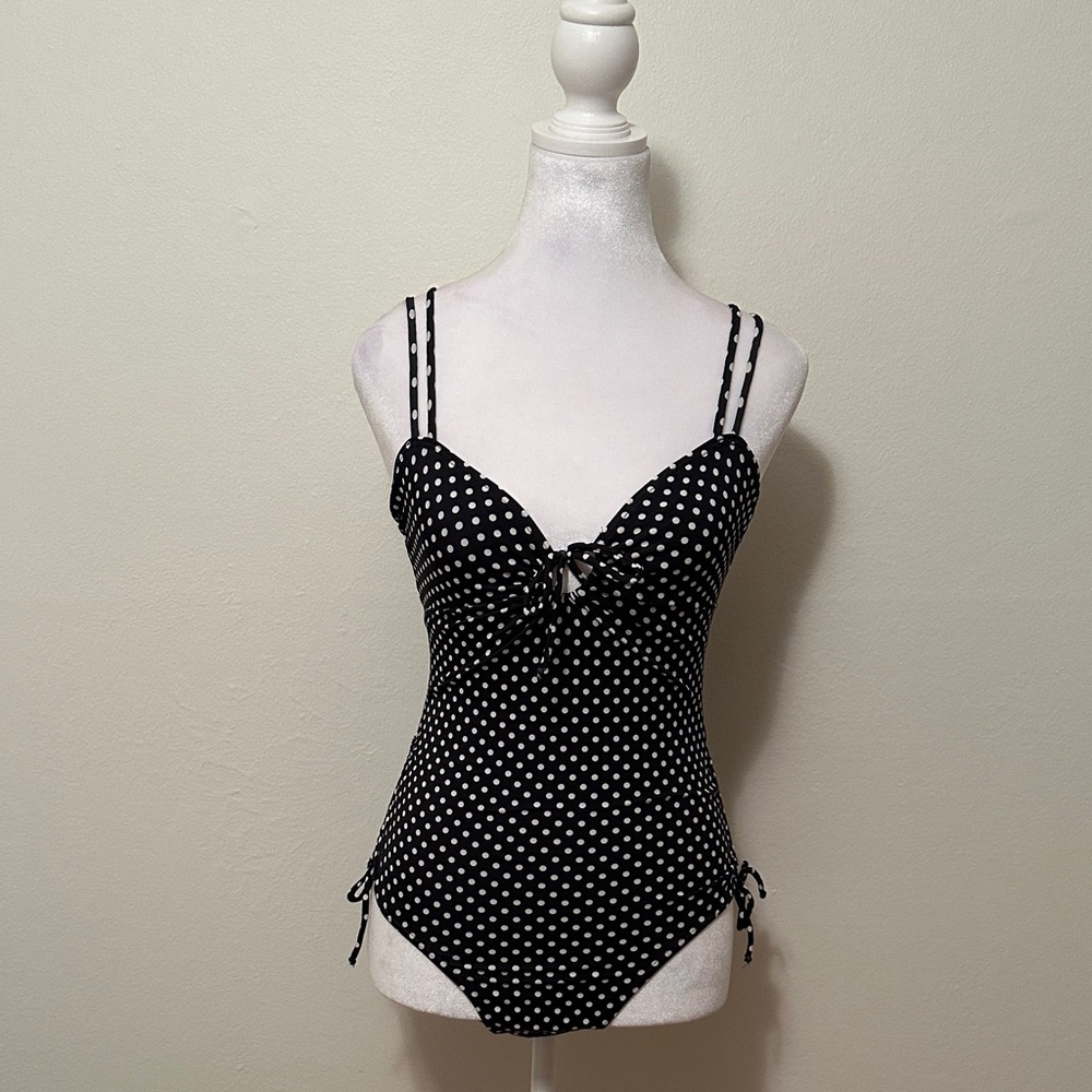Black and White Polka Dot Swimsuit